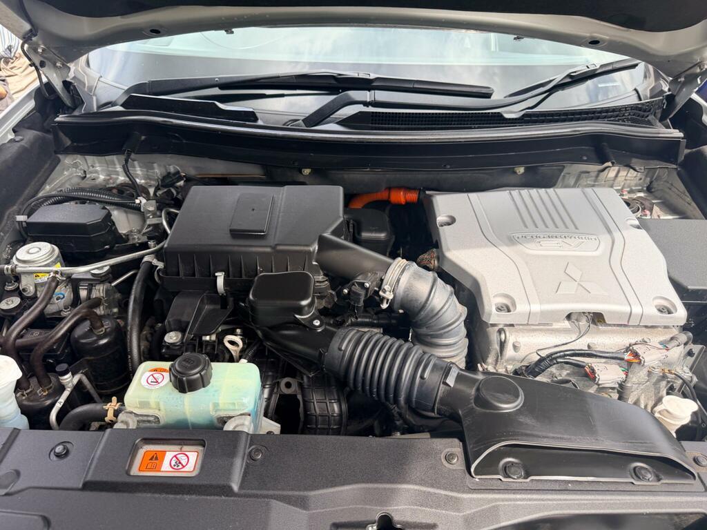 Mitsubishi Outlander Juro Silver #23