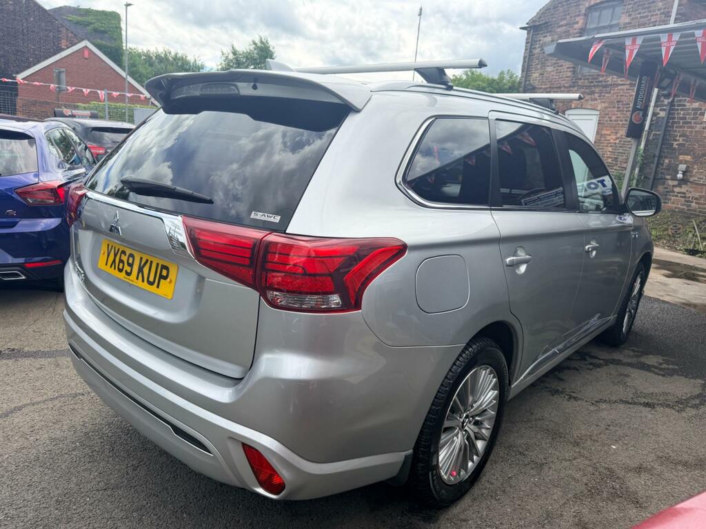 Mitsubishi Outlander Juro Silver #12