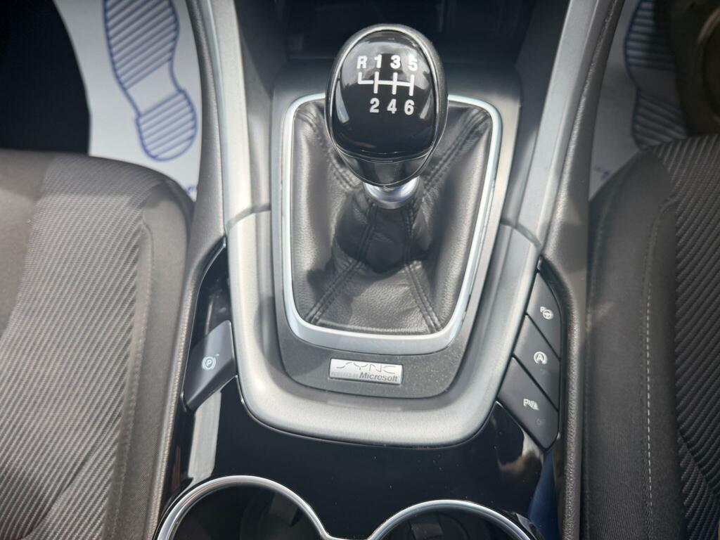 Ford Mondeo Titanium Tdci Blue #13