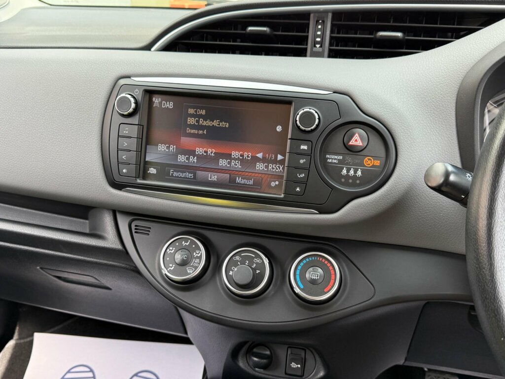 Toyota Yaris 1.33 Dual Vvt-i Icon Euro 6 RJ16VHF Grey #6