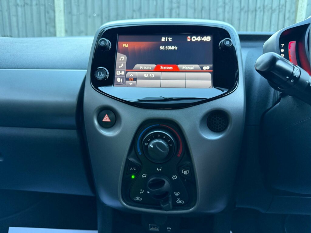 Toyota Aygo 1.0 Vvt-i X-play Euro 6 RO69XOZ Grey #6
