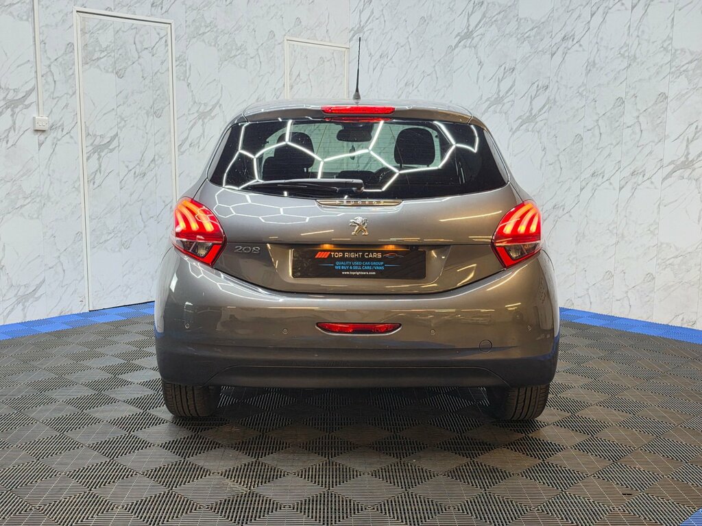 Peugeot 208 1.2 Puretech Tech Edition Hatchback Eat Euro 6 Grey #4