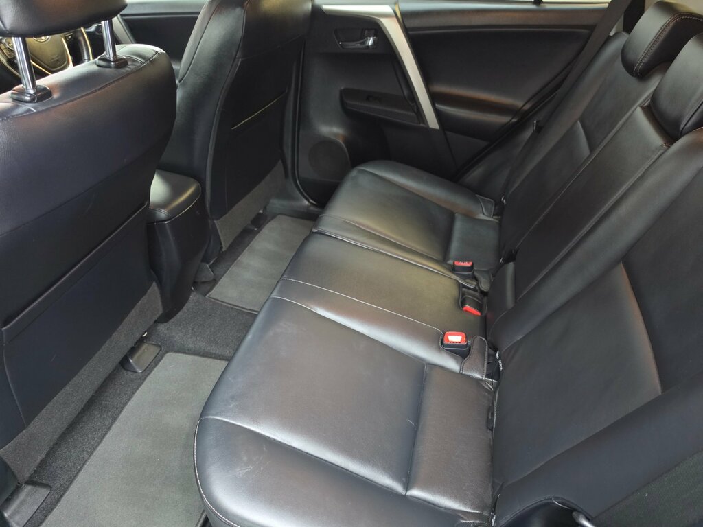 Toyota Rav 4 2.0 D-4d Icon 2Wd Silver #17