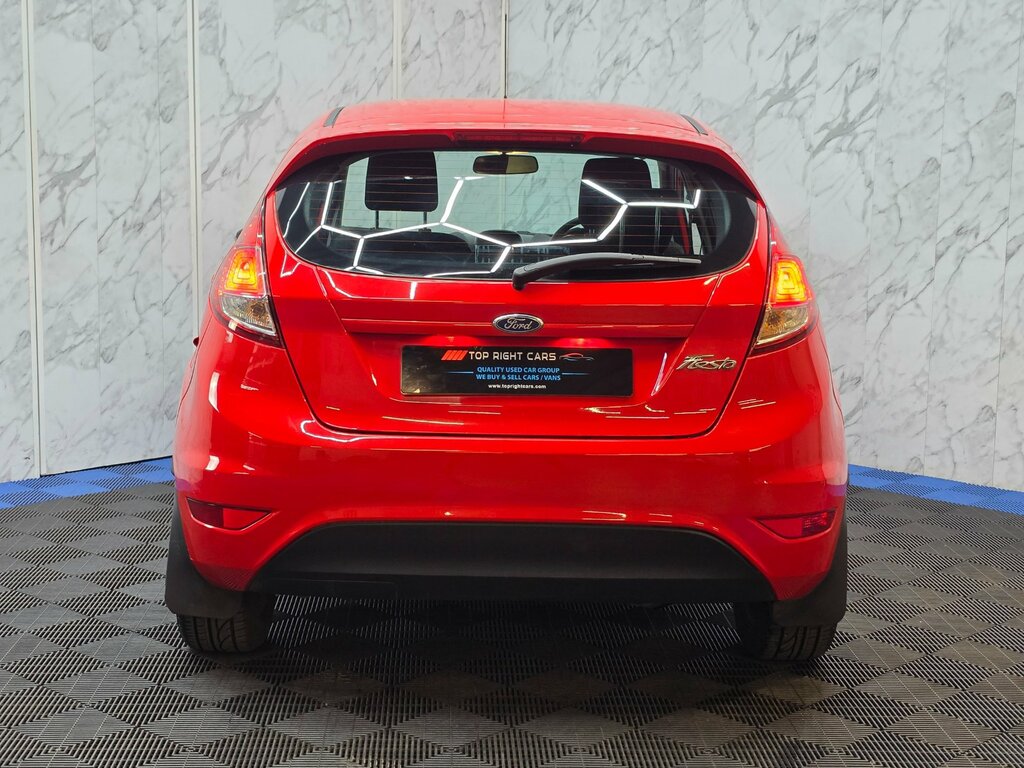 Ford Fiesta Fiesta Titanium X White #4