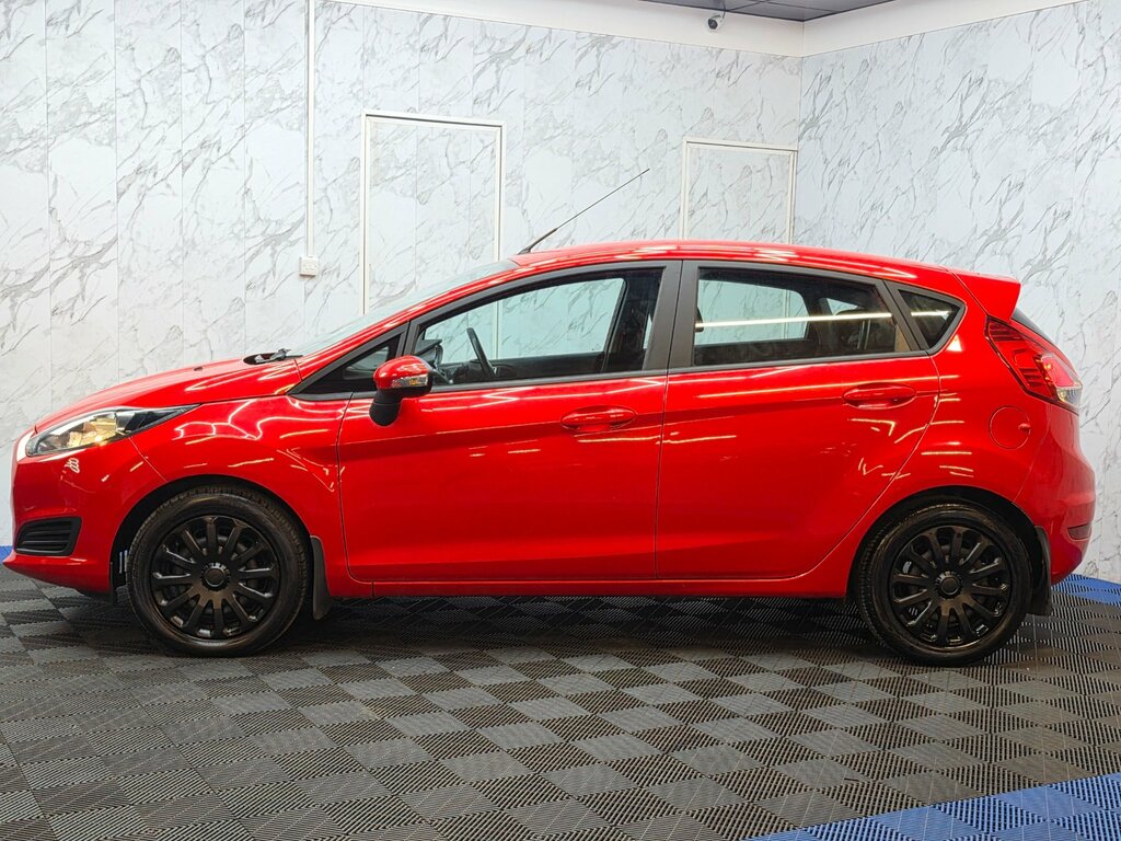 Ford Fiesta Fiesta Titanium X White #6
