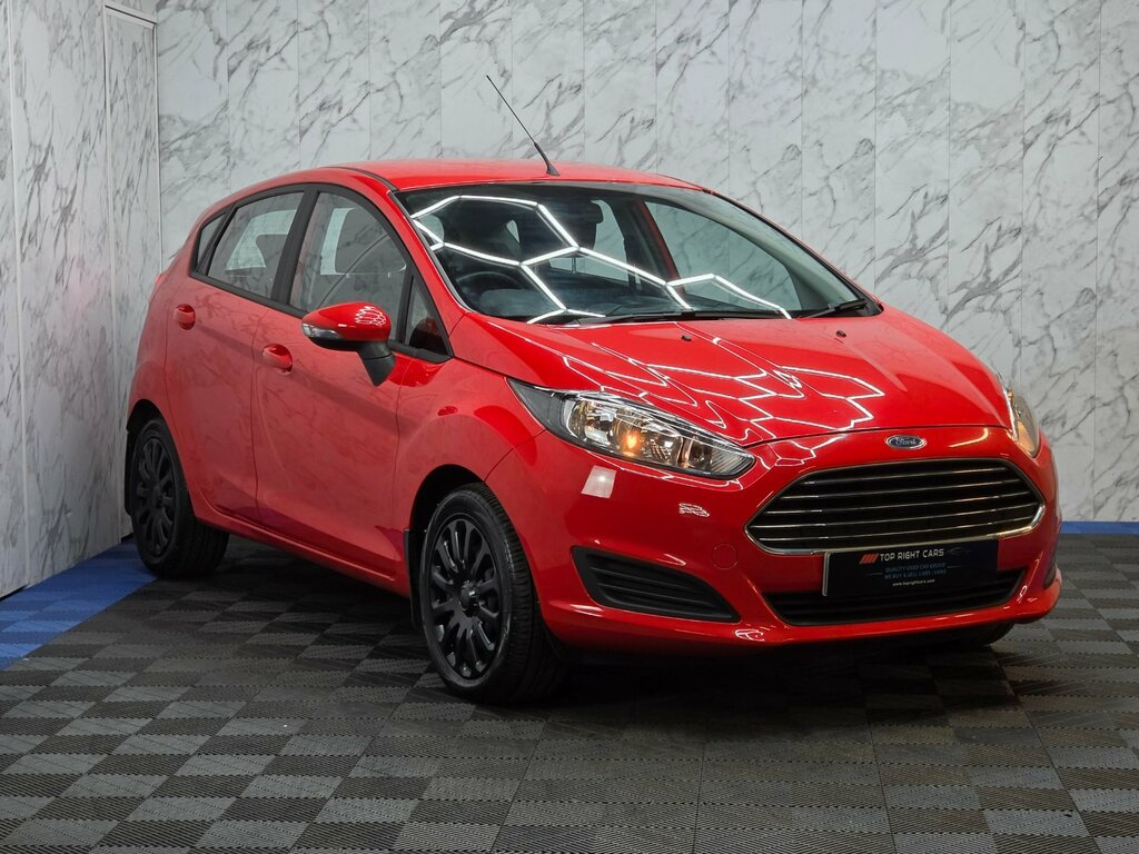 Ford Fiesta Fiesta Titanium X White #1