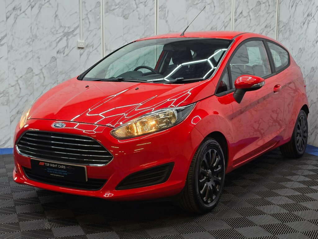 Ford Fiesta 1.25 Style Hatchback 60 Ps Red #3
