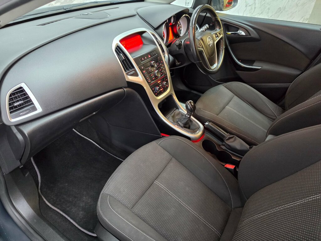 Vauxhall Astra 1.4I Turbo Sri Nav Euro 6 Black #12