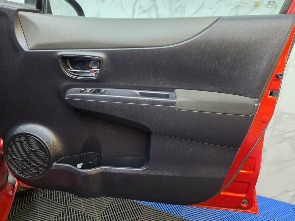 Toyota Yaris 1.4 D-4d Tr Red #19