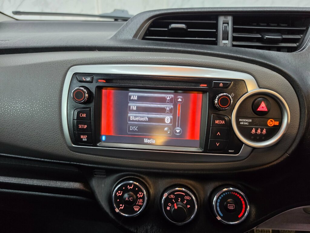 Toyota Yaris 1.4 D-4d Tr Red #12