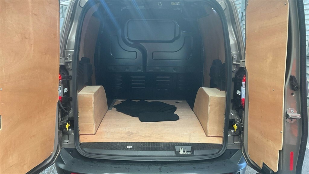 Ford Transit Courier 1.0 Ecoboost Limited L1 Euro 6 Silver #3