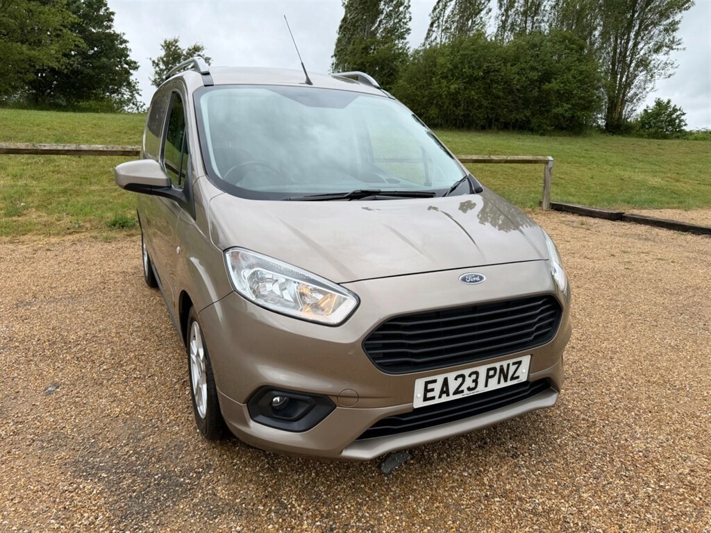 Ford Transit Courier 1.0 Ecoboost Limited L1 Euro 6 Silver