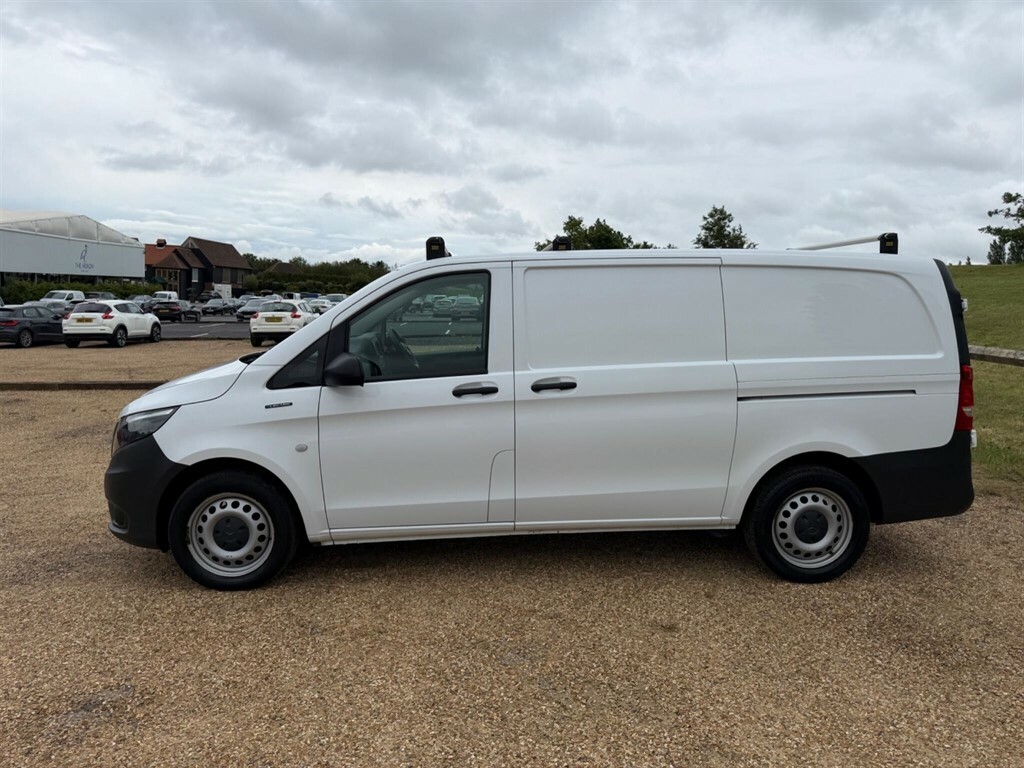 Mercedes-Benz eVito 114 E 41Kwh Progressive Fwd L2 6Dr Lwb White #4