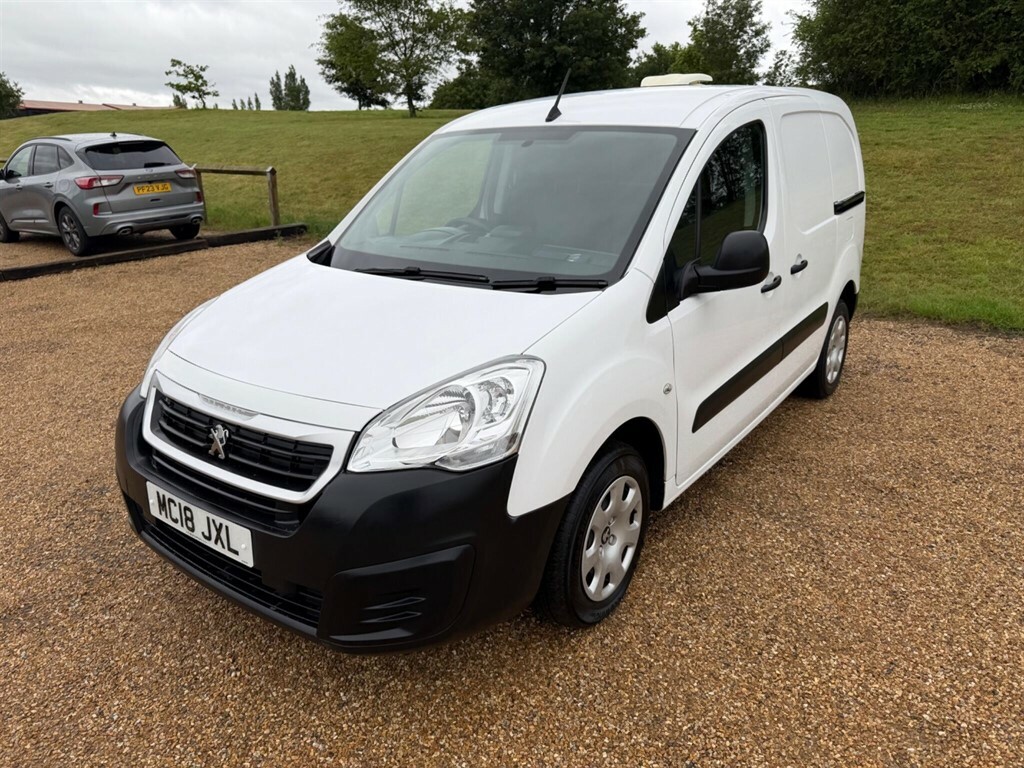 Peugeot Partner 1.6 Bluehdi 854 Professional L1 MC18JXL White #3
