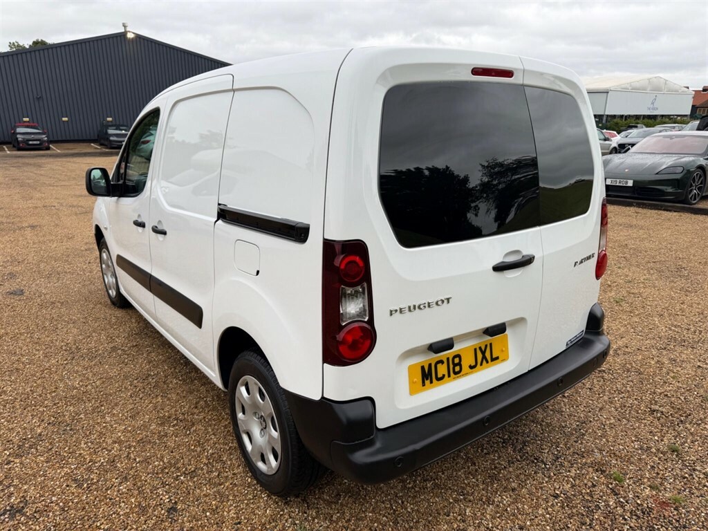 Peugeot Partner 1.6 Bluehdi 854 Professional L1 MC18JXL White #5
