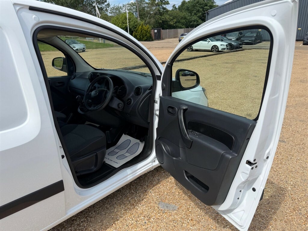 Mercedes-Benz CITAN   #15