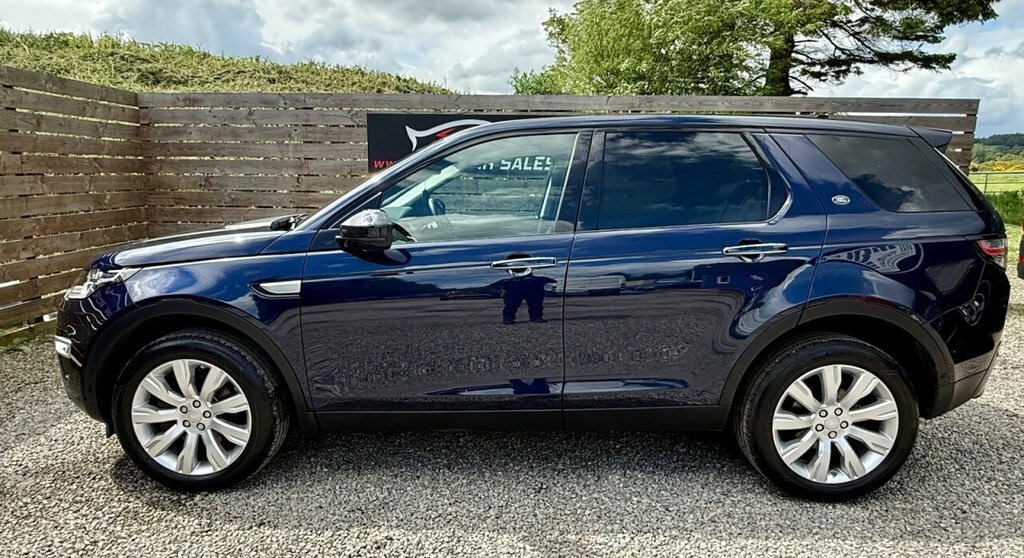 Land Rover Discovery Sport 2.2L Hse Luxury OY15NWD Blue #6
