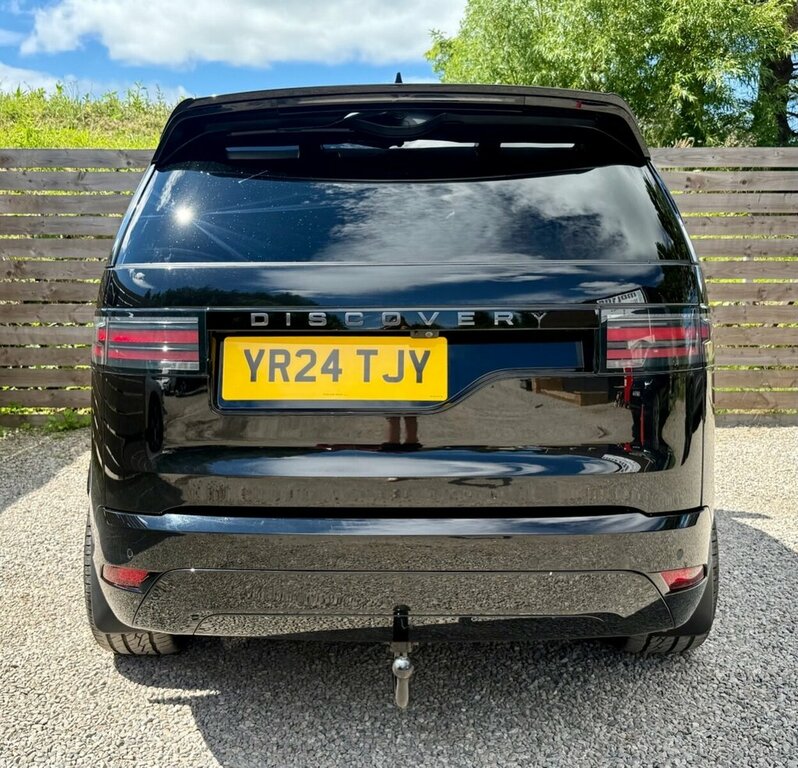Land Rover Discovery 3L Dynamic Hse Black #3