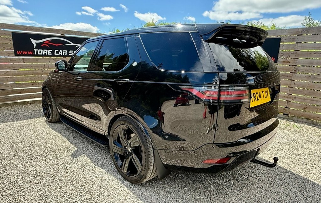 Land Rover Discovery 3L Dynamic Hse Black #2