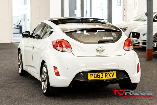 Hyundai Veloster 1.6 Gdi Sport Hatchback Euro 5 White #6