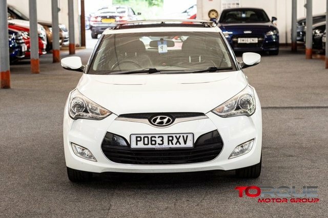 Hyundai Veloster 1.6 Gdi Sport Hatchback Euro 5 White #2