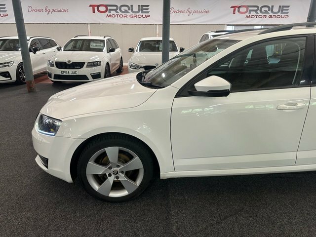 Skoda Octavia 1.6 Tdi Se Sport Estate Euro 6 White #6
