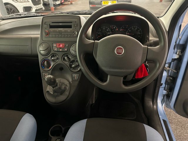 Fiat Panda 1.1 Active Red #29