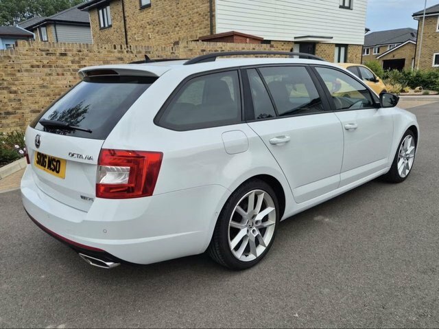 Skoda Octavia 2.0 Tdi Vrs Estate Dsg Euro 6 S S Sn White #3