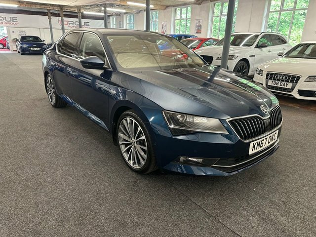 Skoda Superb 2.0 Tsi Laurin Klement Hatchback Dsg Blue #2