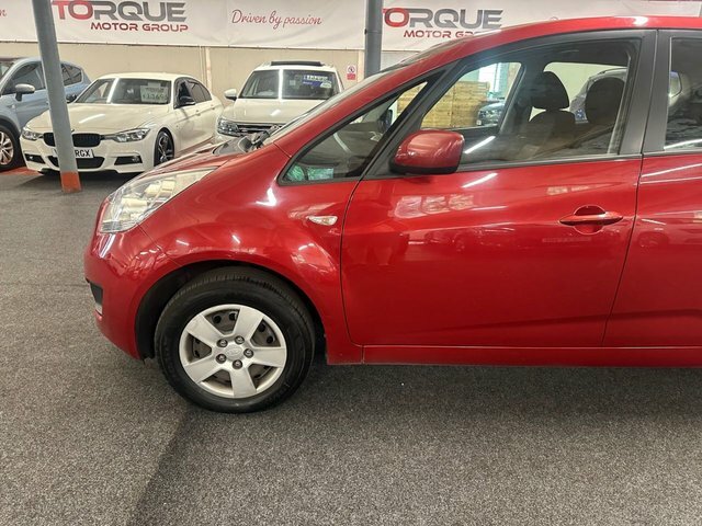 Kia Venga 1.4 Ecodynamics 1 Air Mpv Euro 5 Red #6