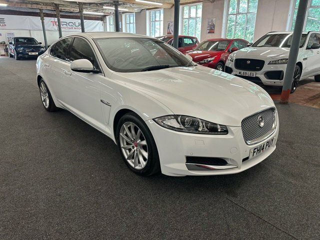 Jaguar XF 3.0D V6 Premium Luxury Saloon Euro White #4