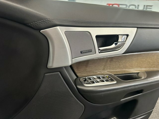 Jaguar XF D S V6 Premium Luxury U10001077 Black #31