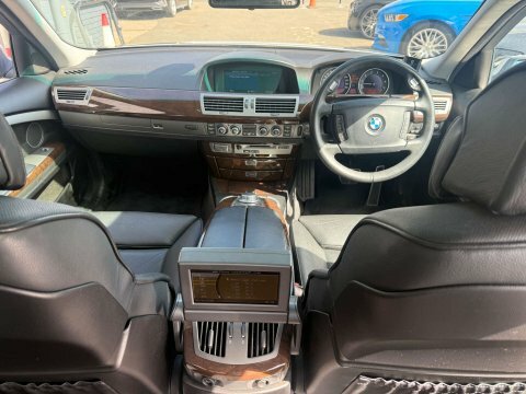 BMW 7 Series Saloon Grey #20