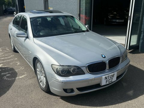 BMW 7 Series Saloon Grey #25