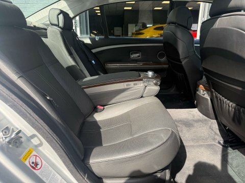 BMW 7 Series Saloon Grey #13