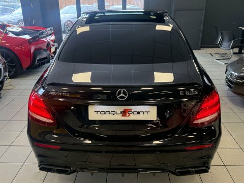 Mercedes-Benz E Class Black #7
