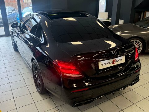 Mercedes-Benz E Class Black #21