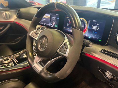 Mercedes-Benz E Class 4.0 Amg E Black #2