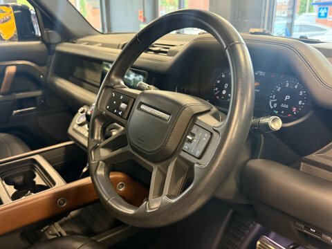 Land Rover Defender 3.0 Defender X Brown #2