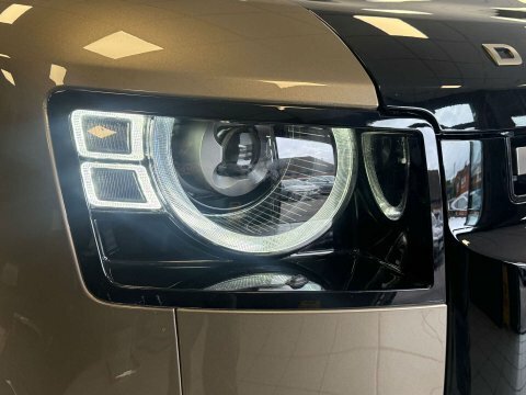 Land Rover Defender D250 X-dynamic S 110 Grey #37