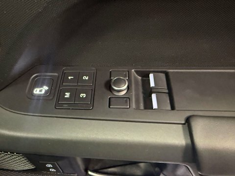 Land Rover Defender D250 X-dynamic S 110 Grey #35