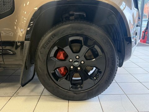 Land Rover Defender D250 X-dynamic S 110 Grey #36