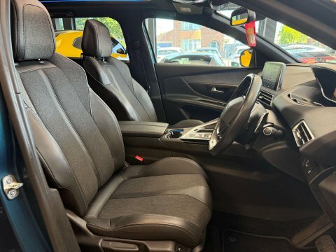 Peugeot 5008 Allure Black #11