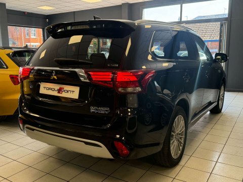 Mitsubishi Outlander 2.4 Outlander 4H Black #5