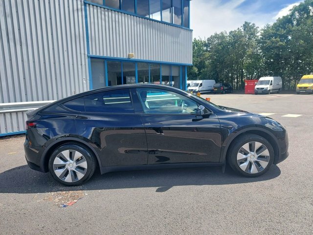 Tesla Model Y Suv Rwd 346 Ps MW23TLU Black #5