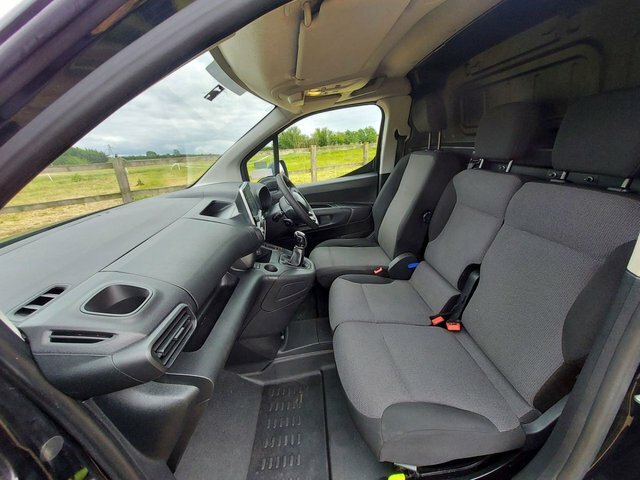 Citroen Berlingo 1.5L Flair Black #39