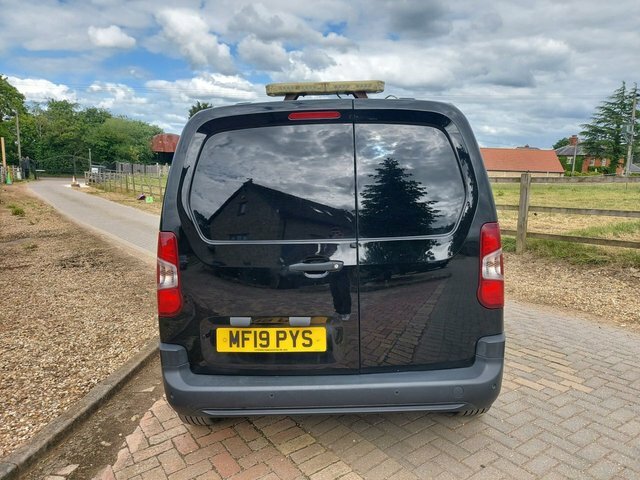 Citroen Berlingo 1.5L Flair Black #7
