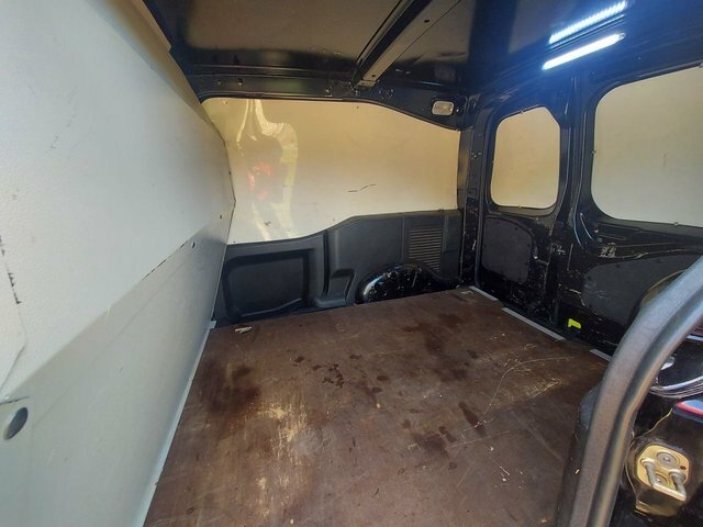 Citroen Berlingo 1.6 850 Enterprise L1 Hdi 89 Bhp White #18