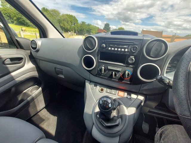 Citroen Berlingo 1.6 850 Enterprise L1 Hdi 89 Bhp White #35