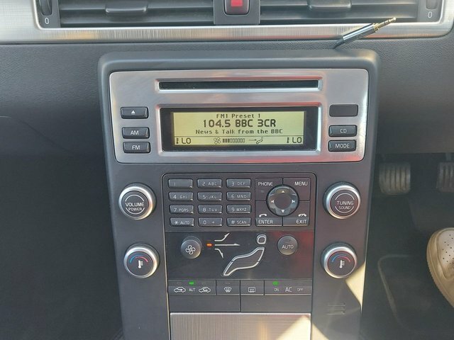 Volvo V70 Se Silver #34